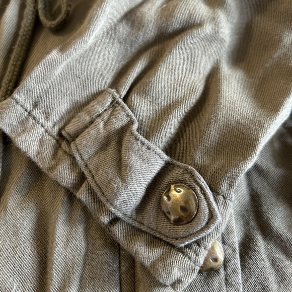 Utility Jacket - Picture 6 of 11